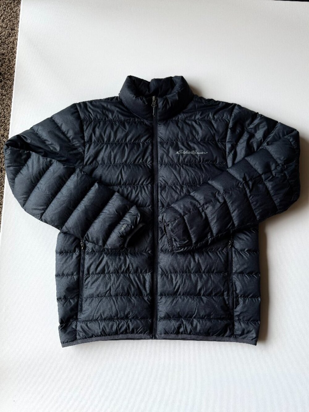Eddie Bauer Lightweight Water Resistant Puffer Jacket